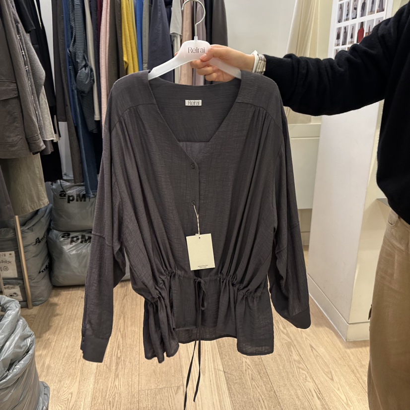 REIRAI韓國代購女士新款熱賣時尚人氣休閑真品襯衫蕾絲衫Reirai襯衫/蕾絲衫圖色2