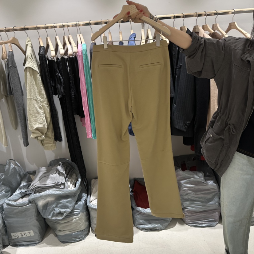 CONNAUGHT/DAILYJUD東大門代購女裝新品真品熱賣休閑褲紐扣CONNAUGHT/DAILYJUD休閑褲