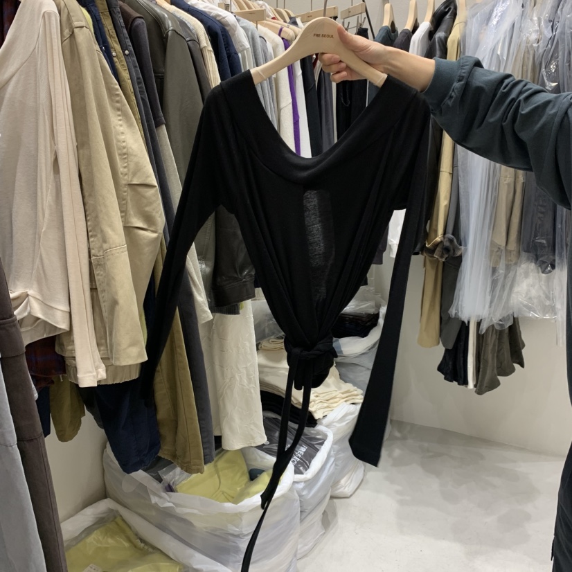 FRE東大門實拍女裝新款真品人氣熱賣時尚推薦休閑長袖T恤FRE SEOUL長袖T恤圖色2