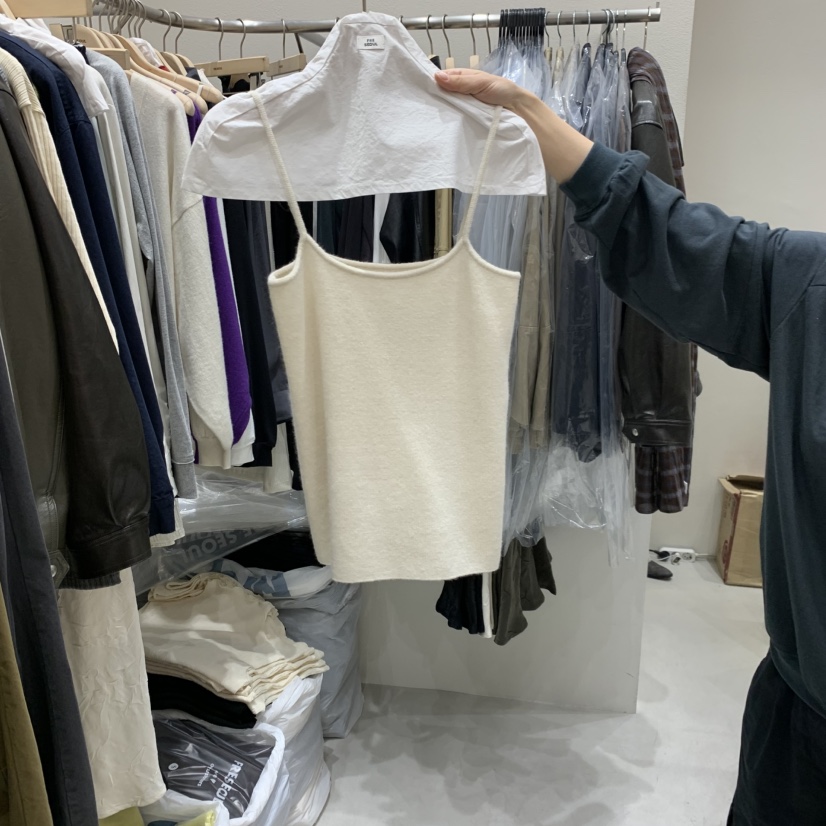 FRE東大門代購女裝新款推薦熱賣休閑人氣時尚吊帶背心不含FRE SEOUL吊帶/背心圖色3