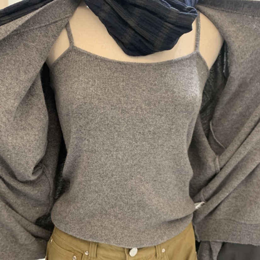 FRE東大門代購女裝新款推薦熱賣休閑人氣時尚吊帶背心不含FRE SEOUL吊帶/背心圖色4