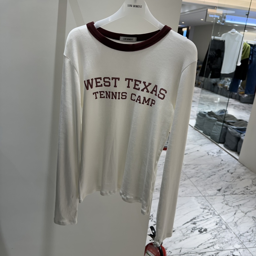 LOW MOMENT東大門實拍女裝新品休閑時尚熱賣真品長袖T恤LOW MOMENT長袖T恤圖色1