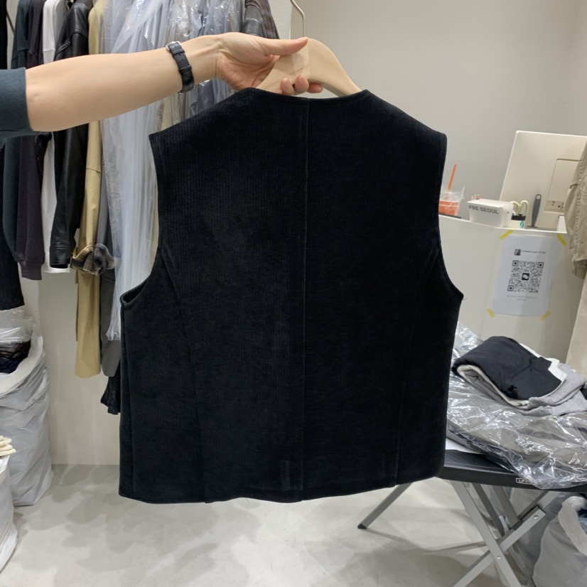 FRE韓國直郵女士新品人氣熱賣時尚真品推薦休閑馬甲不含內搭FRE SEOUL馬甲