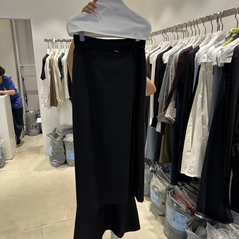 RICH SISTER東大門實拍女裝新款熱賣推薦人氣真品休閑長裙RICH SISTER長裙圖色2黑色