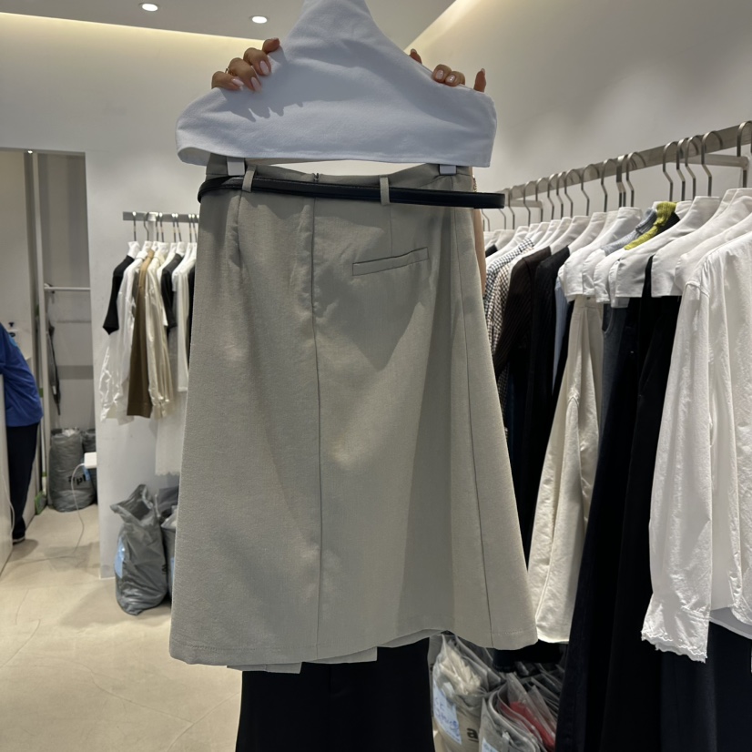 RICH SISTER東大門直郵女士新品真品半身裙中短裙含腰帶褶裥紐扣RICH SISTER半身裙/中短裙