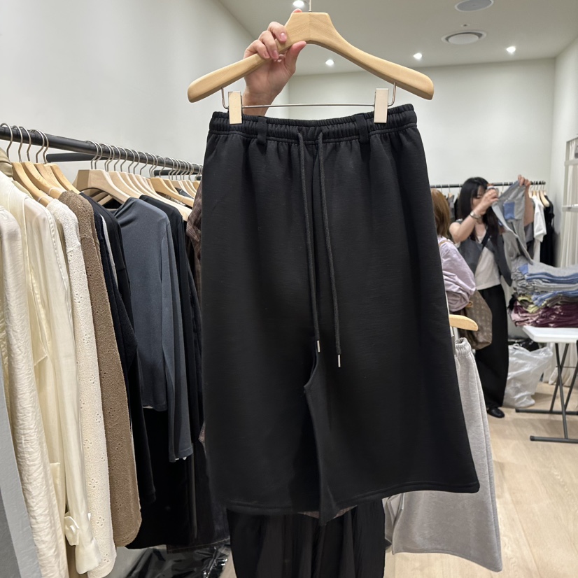 NOTTINGHAM/AVECNOUS/MODEST東大門代購女士新品休閑短褲NOTTINGHAM/AVECNOUS/MODEST短褲圖色2