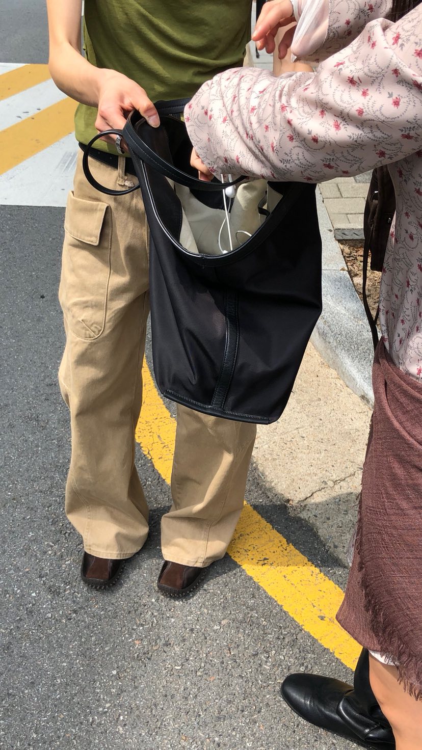 OVER RICH韓國代購女裝新款真品休閑熱賣推薦休閑褲口袋OVER RICH休閑褲