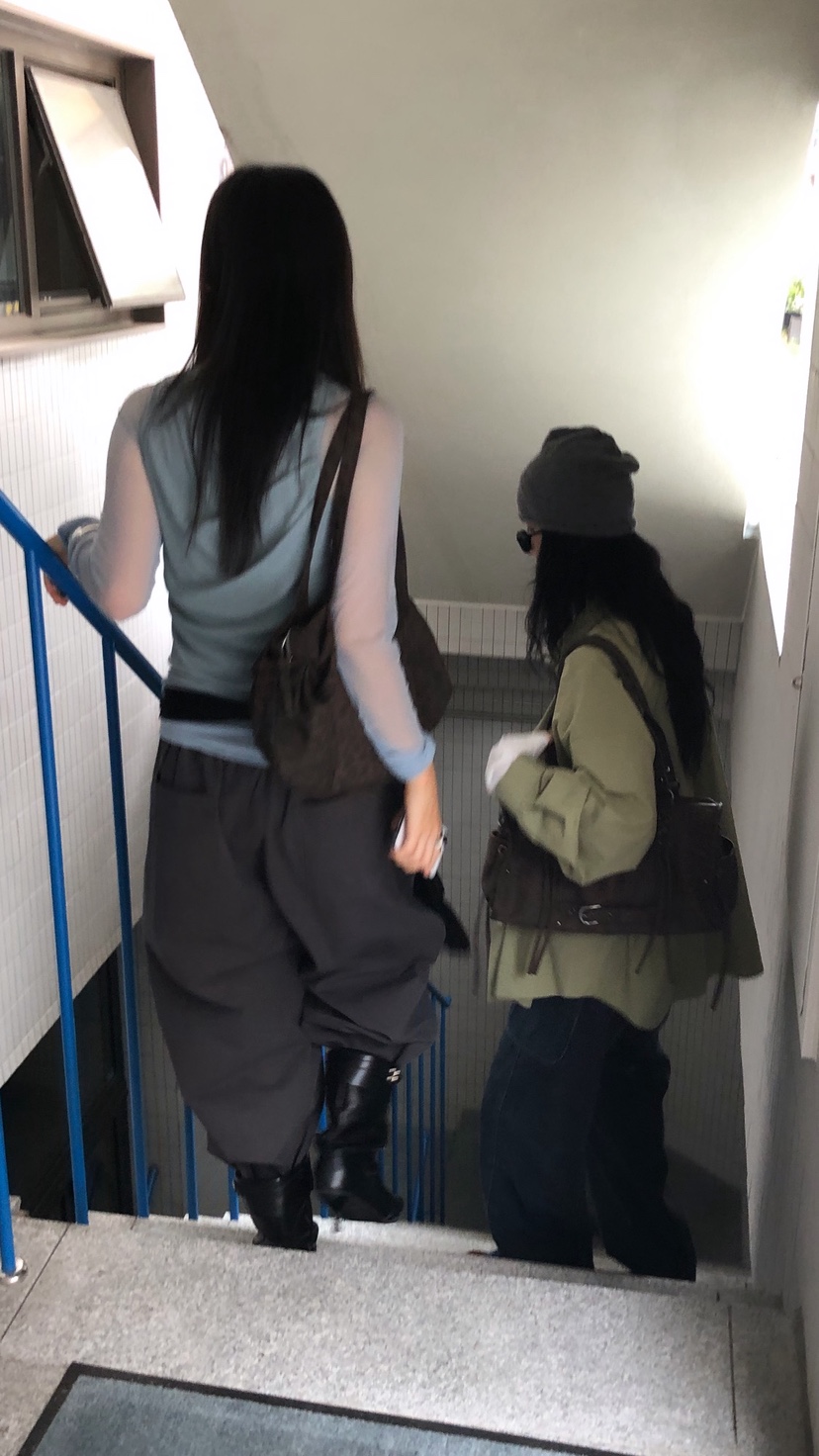 OVER RICH韓國代購女士新品職業熱賣真品推薦休閑長袖T恤OVER RICH長袖T恤