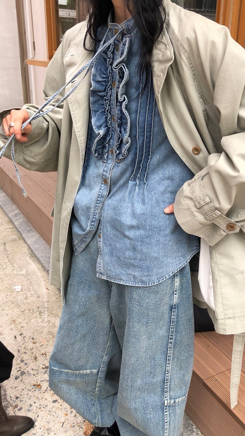 OVER RICH韓國代購女裝新款真品人氣時尚襯衫蕾絲衫荷葉邊OVER RICH襯衫/蕾絲衫