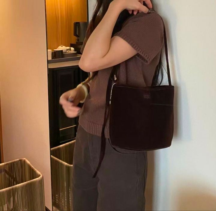 TROUVAILLE東大門實拍女裝新品休閑時尚單肩斜跨包天鵝絨TROUVAILLE單肩/斜跨包