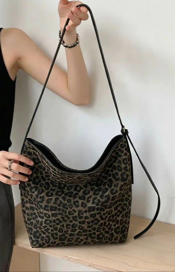 TROUVAILLE東大門代購女裝新品熱賣休閑單肩斜跨包牛皮豹紋TROUVAILLE單肩/斜跨包