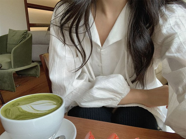 FRILL-T/DADA東大門直郵女裝新品人氣熱賣時尚襯衫蕾絲衫FRILL-T/DADA襯衫/蕾絲衫