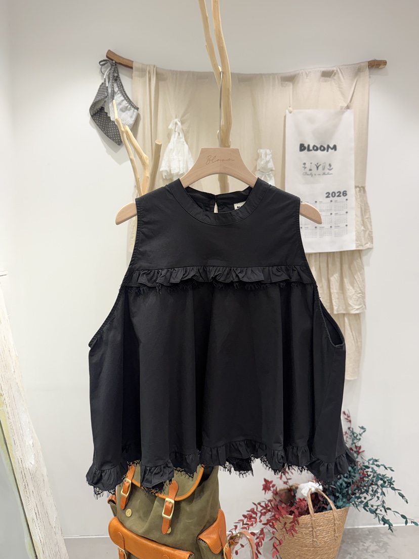 BLOOM東大門代購女裝新款人氣真品熱賣吊帶背心棉質蕾絲無袖BLOOM-S吊帶/背心圖色1