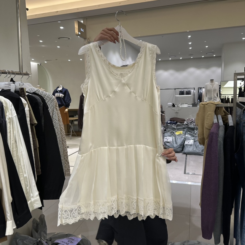 BENE東大門代購女裝新品真品人氣連衣裙不含腰包OPS褶皺緞面SHOP BENE_Bene連衣裙圖色1