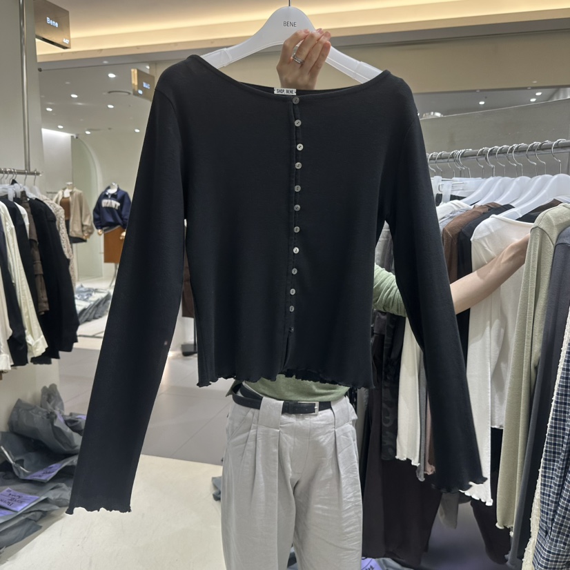 BENE東大門代購女裝新款熱賣時尚休閑人氣長袖T恤棉質紐扣SHOP BENE_Bene長袖T恤圖色2黑色