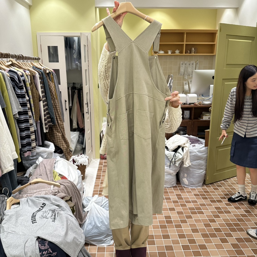 OURMOMENT東大門實拍女士新品時尚熱賣推薦真品連衣裙OPSOURMOMENT連衣裙