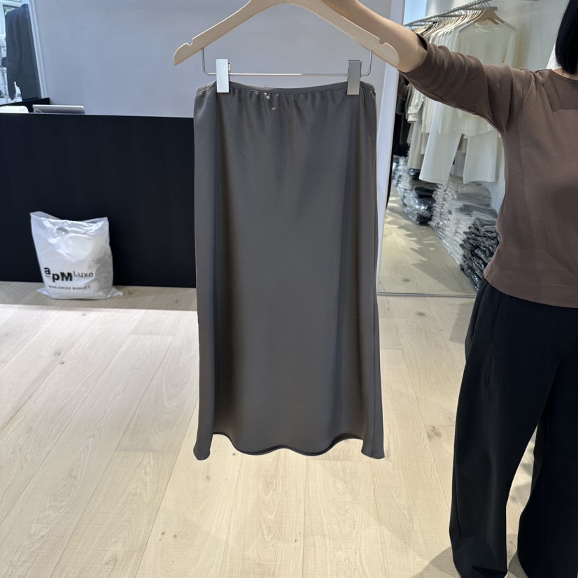 REHE韓國直郵女裝新品真品推薦時尚熱賣半身裙中短裙緞帶REHE半身裙/中短裙圖色2