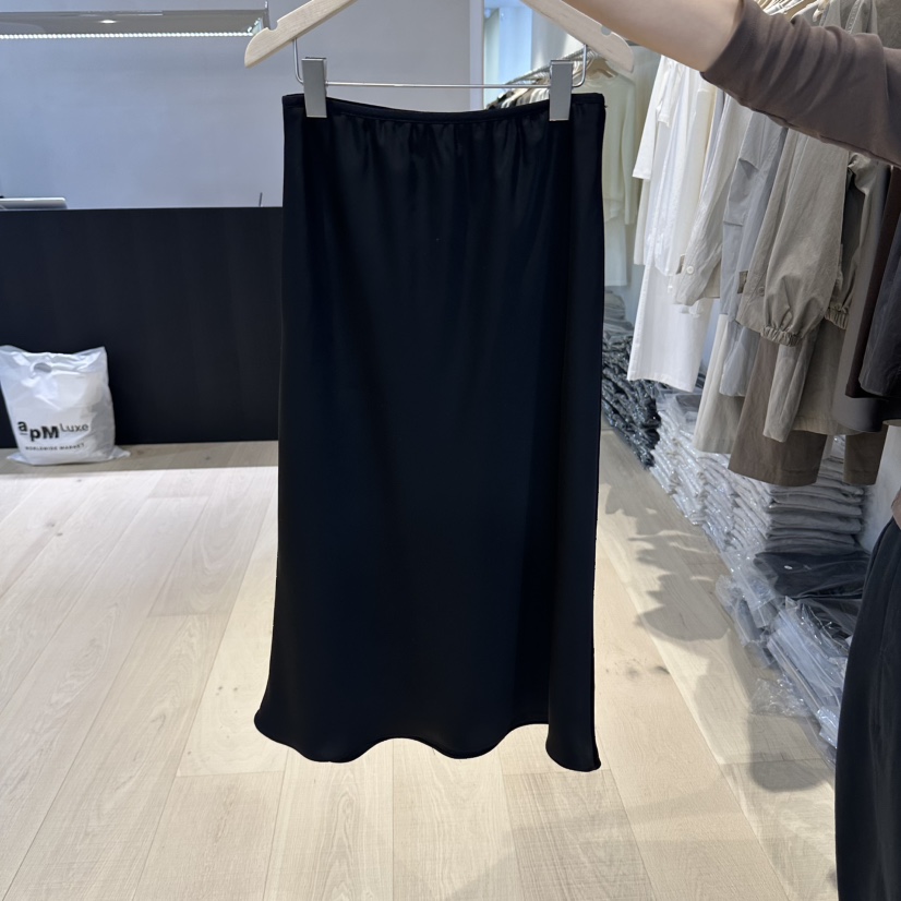 REHE韓國直郵女裝新品真品推薦時尚熱賣半身裙中短裙緞帶REHE半身裙/中短裙圖色3