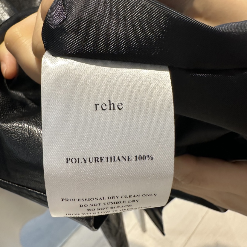 REHE東大門代購女裝新品推薦時尚人氣真品皮衣含腰帶高領REHE皮衣
