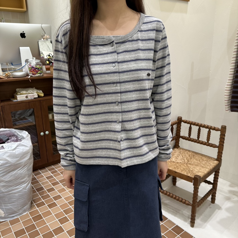 OURMOMENT東大門實拍女士新品人氣推薦休閑真品時尚長袖T恤OURMOMENT長袖T恤圖色1