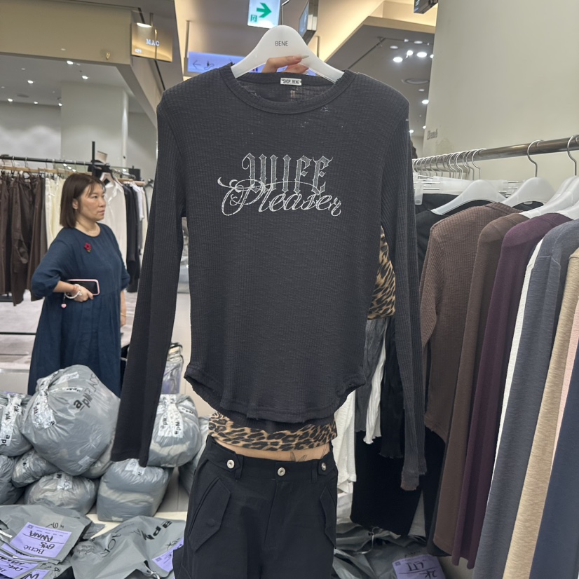 BENE韓國直郵女裝新品時尚推薦真品休閑熱賣人氣長袖T恤SHOP BENE_Bene長袖T恤圖色6黑色