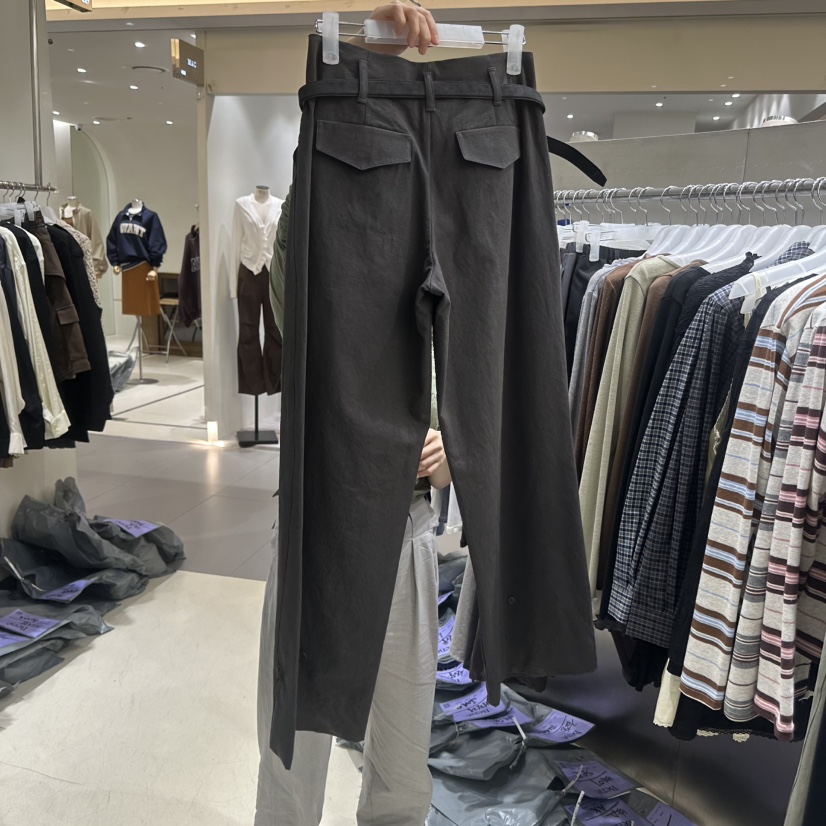 BENE東大門代購女裝新款熱賣休閑時尚真品休閑褲含腰帶褶皺SHOP BENE_Bene休閑褲