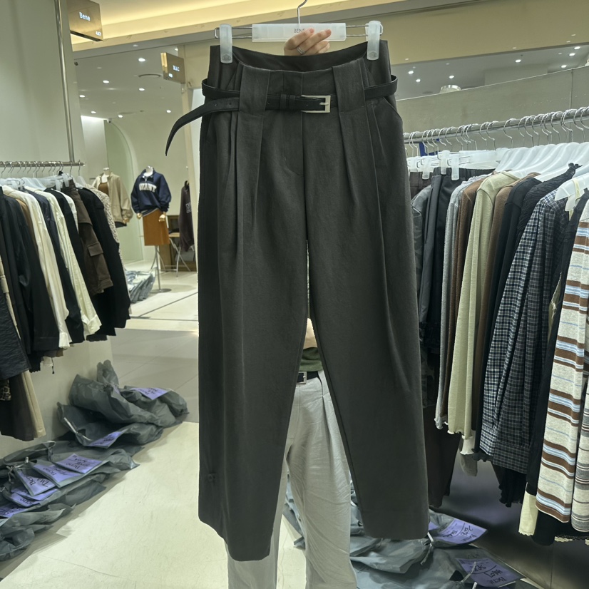 BENE東大門代購女裝新款熱賣休閑時尚真品休閑褲含腰帶褶皺SHOP BENE_Bene休閑褲圖色1墨色