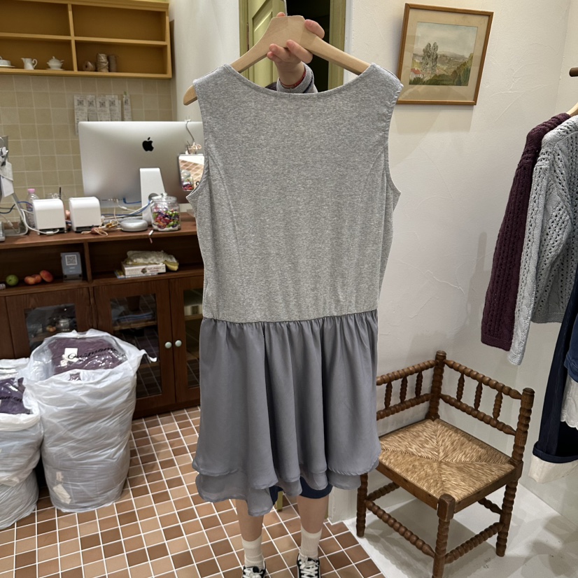 OURMOMENT韓國直郵女裝新品時尚真品休閑人氣熱賣連衣裙OPSOURMOMENT連衣裙