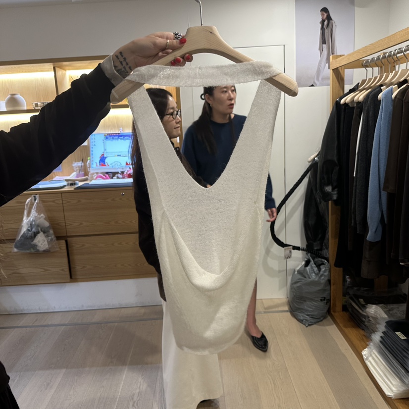 ROUNDER東大門直郵女士新品人氣真品熱賣時尚吊帶背心馬海毛ROUNDER吊帶/背心