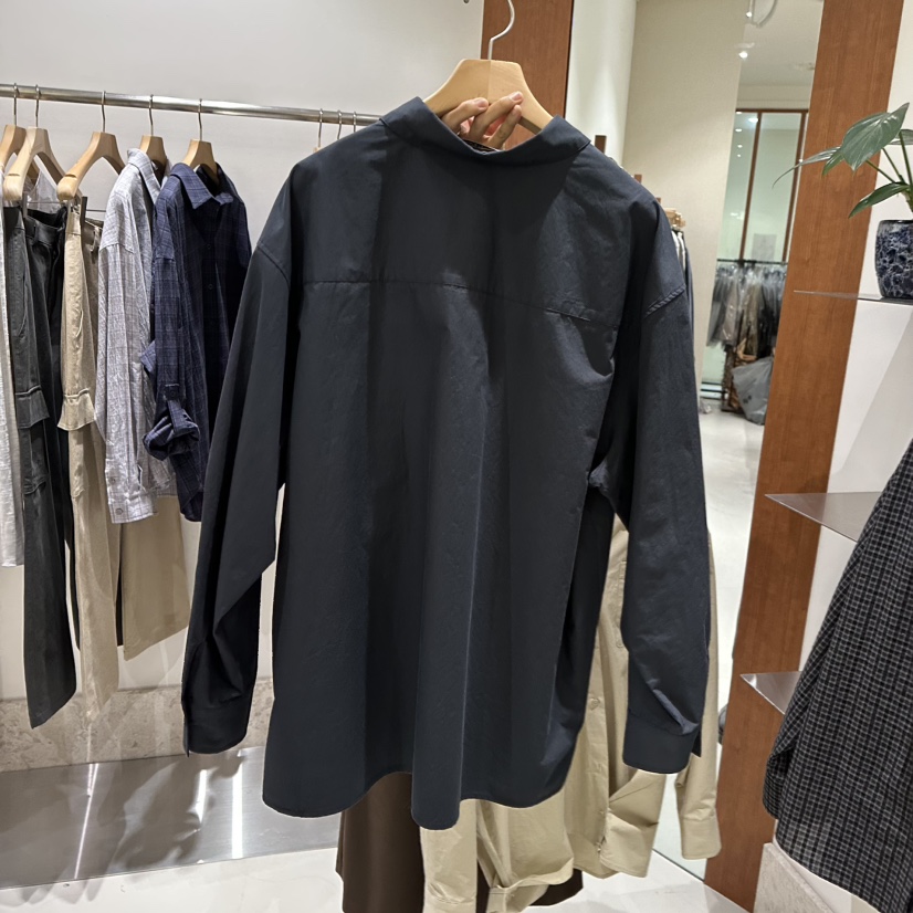 ANDMORE BUTTON韓國代購女裝新品時尚真品推薦襯衫蕾絲衫ANDMORE BUTTON襯衫/蕾絲衫