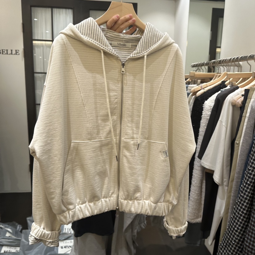 VIBELLE東大門直郵女裝新品真品時尚休閑人氣熱賣衛衣連帽衫VIBELLE衛衣圖色1