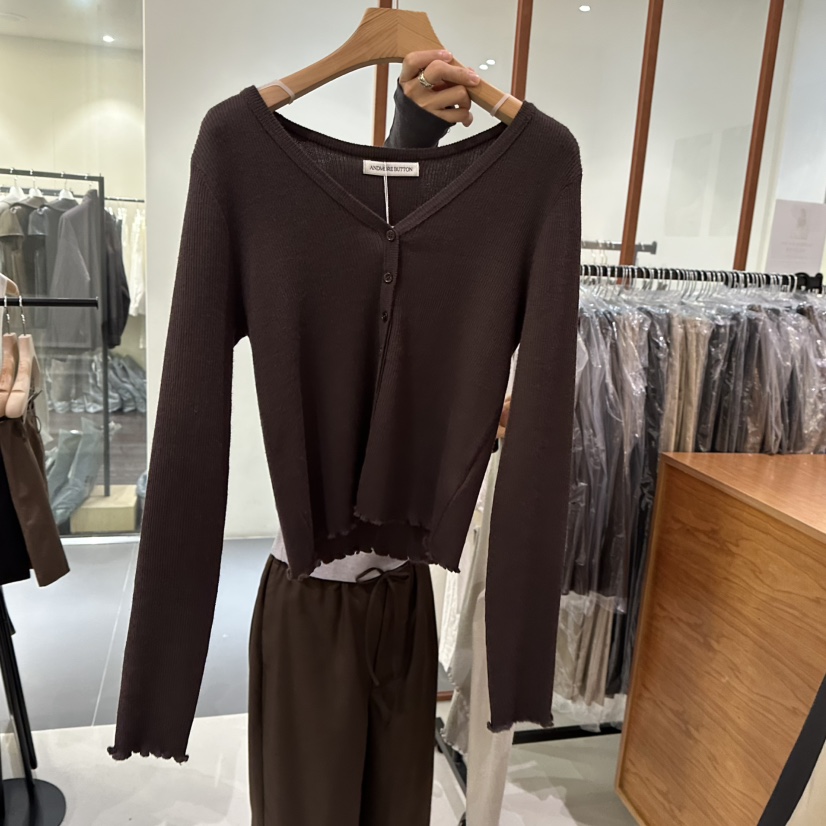 ANDMORE BUTTON東大門代購女士新品推薦熱賣長袖T恤開襟ANDMORE BUTTON長袖T恤圖色2