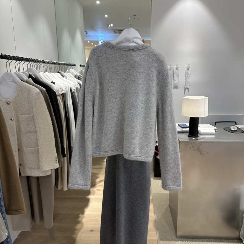 VERVEINE東大門直郵女裝新款熱賣真品推薦時尚針織衫浣熊VERVEINE針織衫