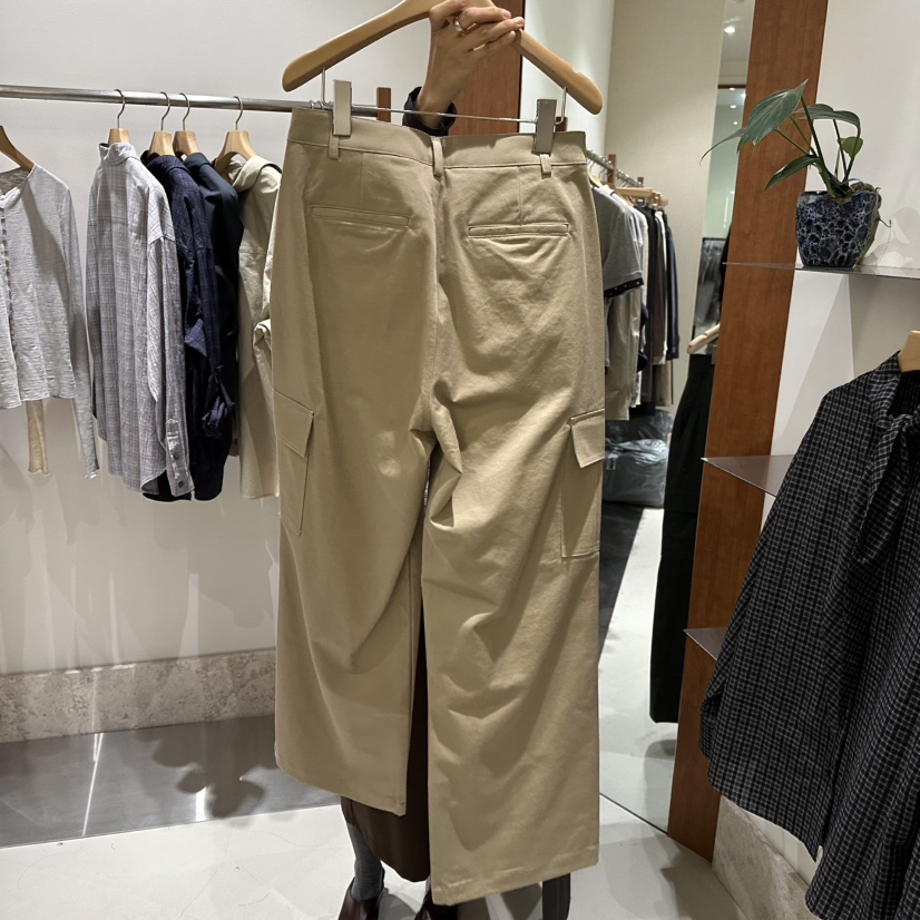 ANDMORE BUTTON東大門實拍女士新品人氣熱賣時尚休閑休閑褲ANDMORE BUTTON休閑褲