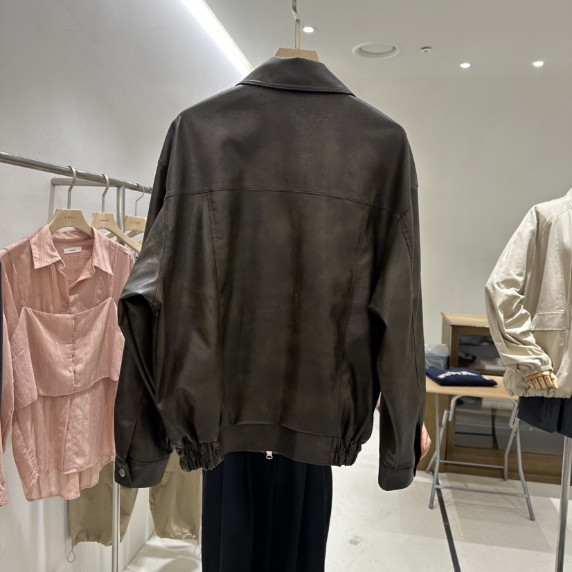 A WANT韓國代購女裝新款熱賣推薦人氣真品時尚休閑皮衣皮革A WANT皮衣