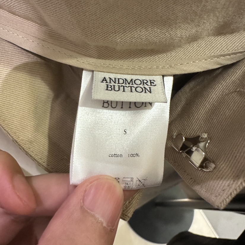 ANDMORE BUTTON韓國直郵女裝新品熱賣時尚推薦短褲不含腰帶ANDMORE BUTTON短褲