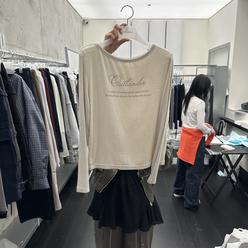 OUTLANDER韓國直郵女士新款職業人氣時尚熱賣推薦長袖T恤OUTLANDER長袖T恤圖色2