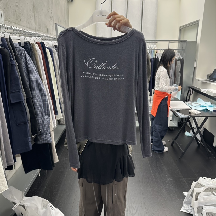 OUTLANDER韓國直郵女士新款職業人氣時尚熱賣推薦長袖T恤OUTLANDER長袖T恤圖色4墨色