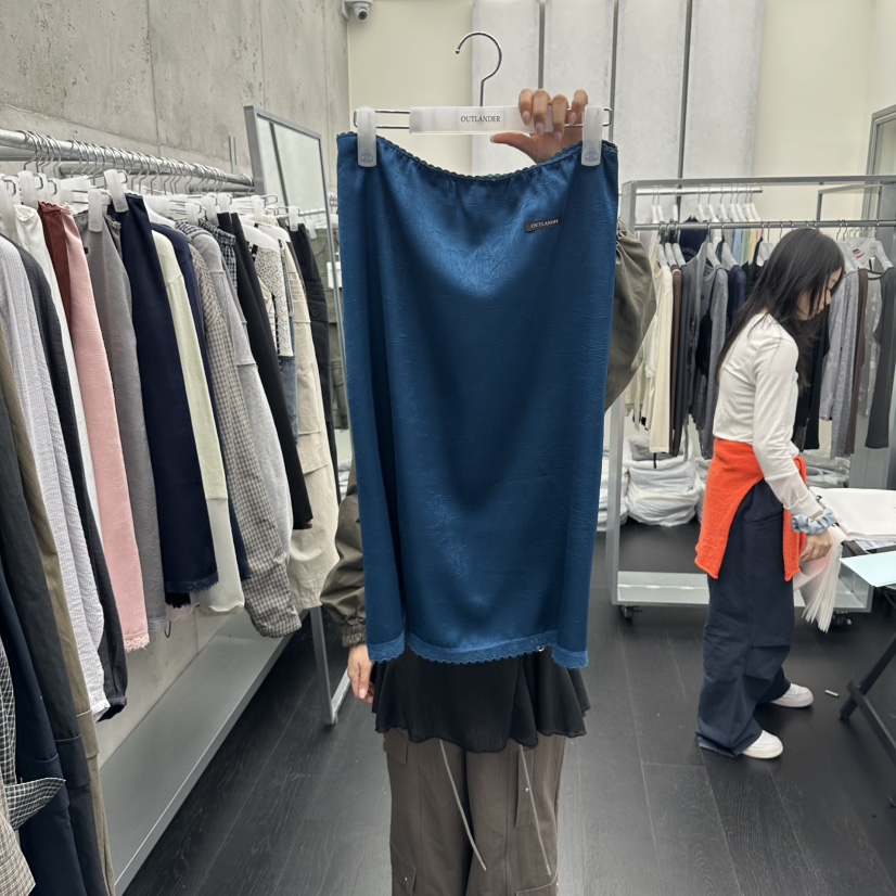 OUTLANDER東大門實拍女裝新款真品休閑熱賣半身裙中短裙緞OUTLANDER半身裙/中短裙圖色4