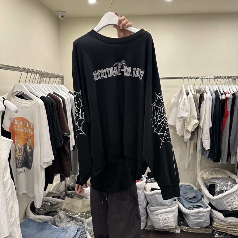 OUTFIT/SOAP AMD WATER韓國代購女士新品人氣休閑長袖T恤OUTFIT/SOAP AMD WATER長袖T恤圖色1