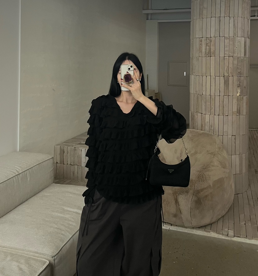AMUSE SEOUL韓國直郵女士新款休閑真品熱賣時尚襯衫蕾絲衫AMUSE SEOUL襯衫/蕾絲衫