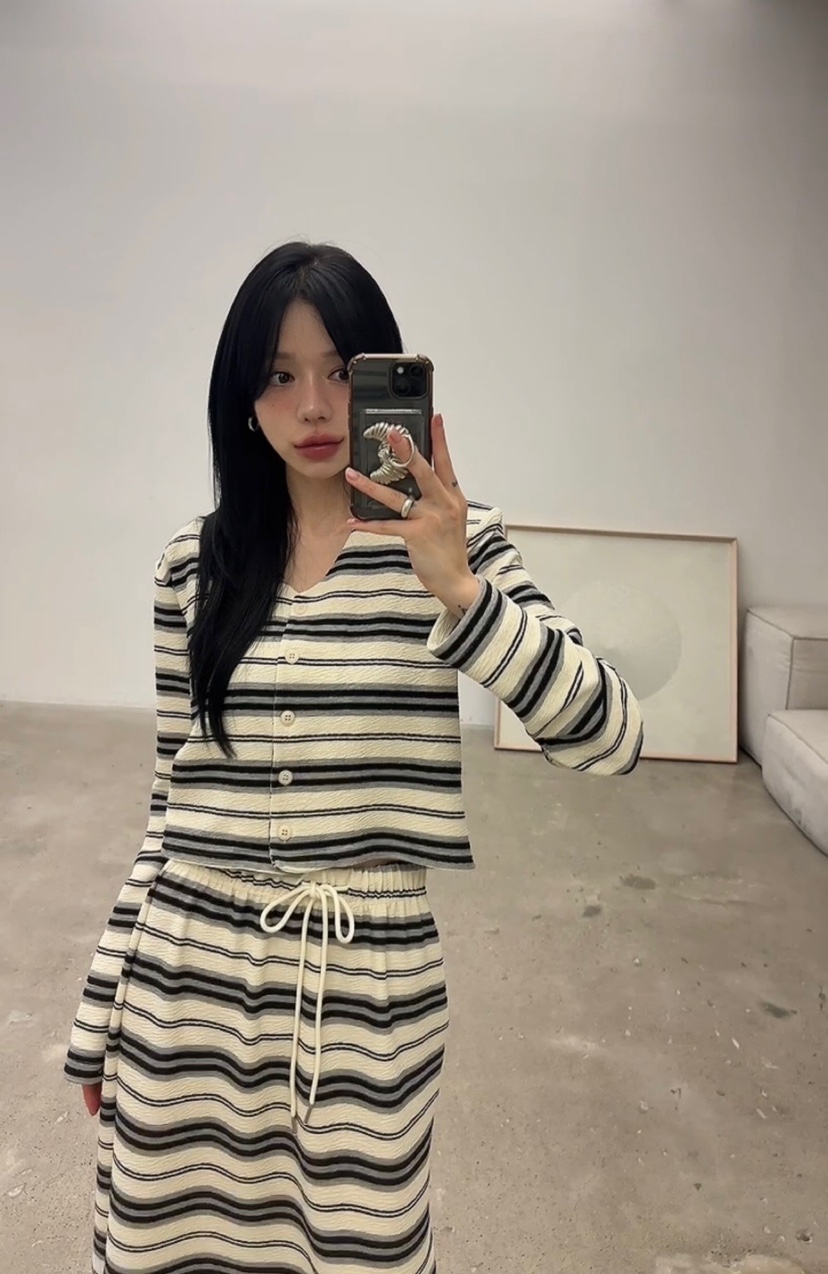 AMUSE SEOUL韓國代購女士新品真品休閑人氣熱賣時尚開衫AMUSE SEOUL開衫