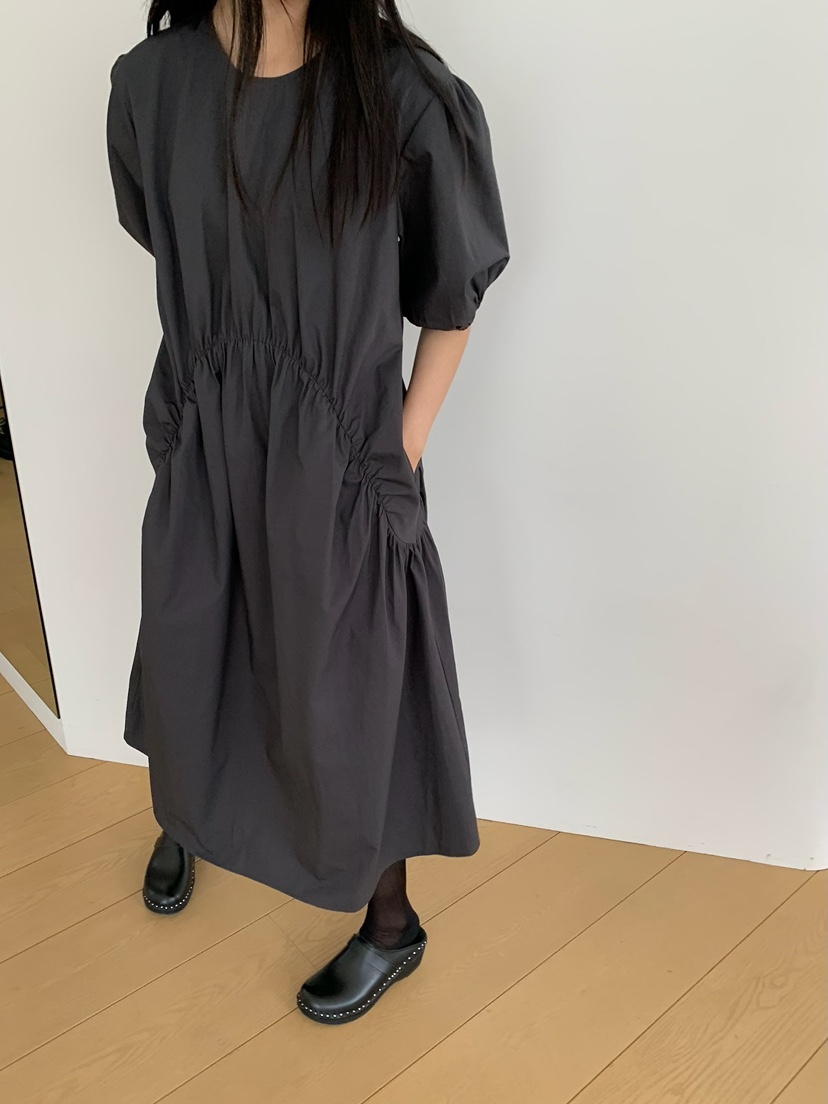 LOVEMYSANTA韓國代購女裝新款休閑連衣裙不含內搭OPS蓬松褶皺LOVEMYSANTA連衣裙圖色2