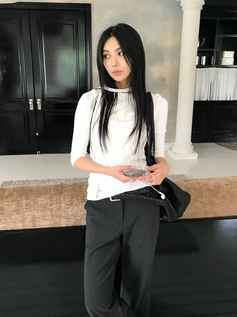 OVERK東大門直郵女裝新品人氣推薦職業吊帶背心含脖帶褶皺OVERK吊帶/背心