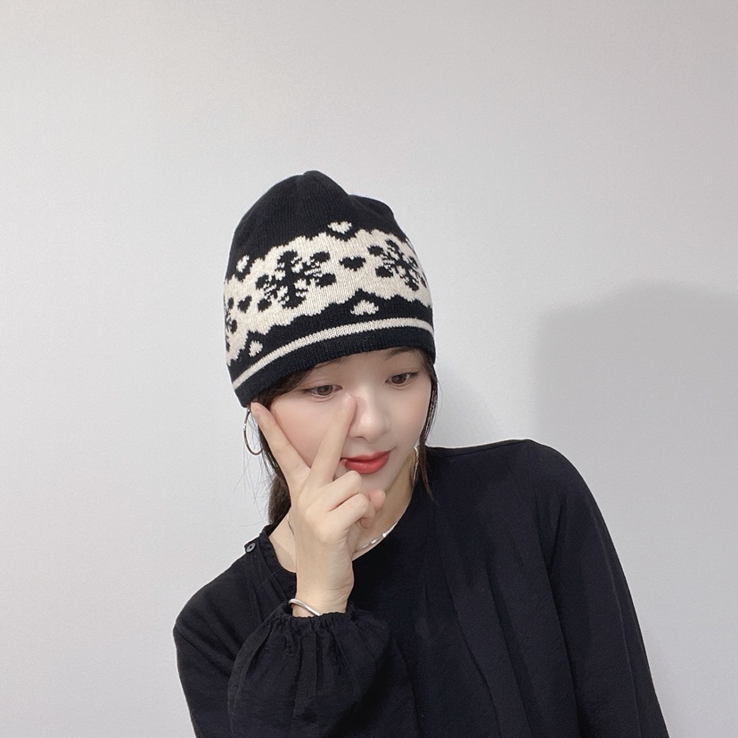 TATA韓國代購女裝新款休閑熱賣人氣真品推薦職業時尚帽子TATA帽子