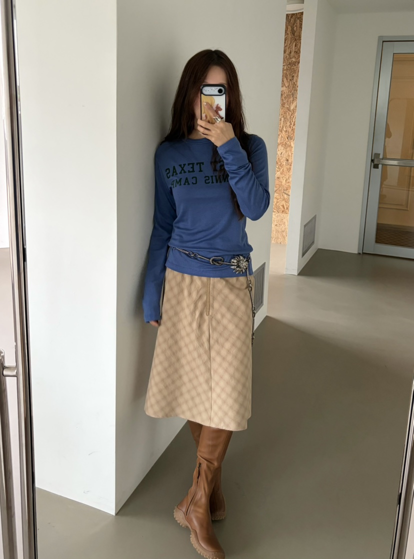 PEBBLE東大門實拍女裝新款熱賣推薦休閑職業人氣時尚長袖T恤PEBBLE長袖T恤