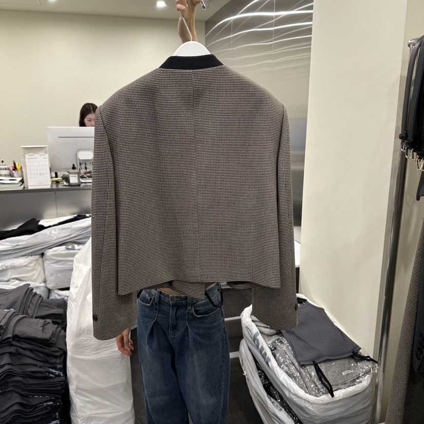 OUTFIT/SOAP AMD WATER東大門代購女裝新款休閑時尚夾克OUTFIT/SOAP AMD WATER夾克