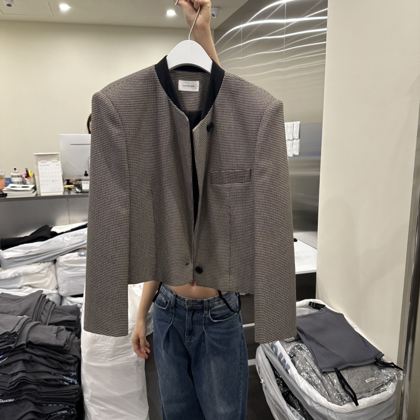 OUTFIT/SOAP AMD WATER東大門代購女裝新款休閑時尚夾克OUTFIT/SOAP AMD WATER夾克圖色1