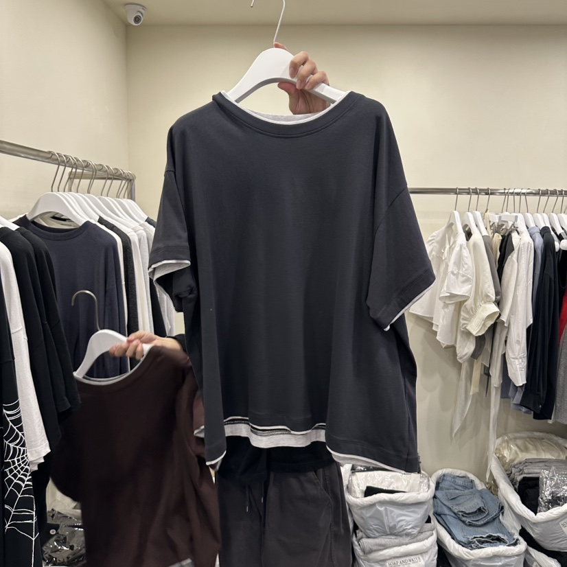 OUTFIT/SOAP AMD WATER韓國直郵女士新款真品時尚熱賣T恤OUTFIT/SOAP AMD WATERT恤圖色2