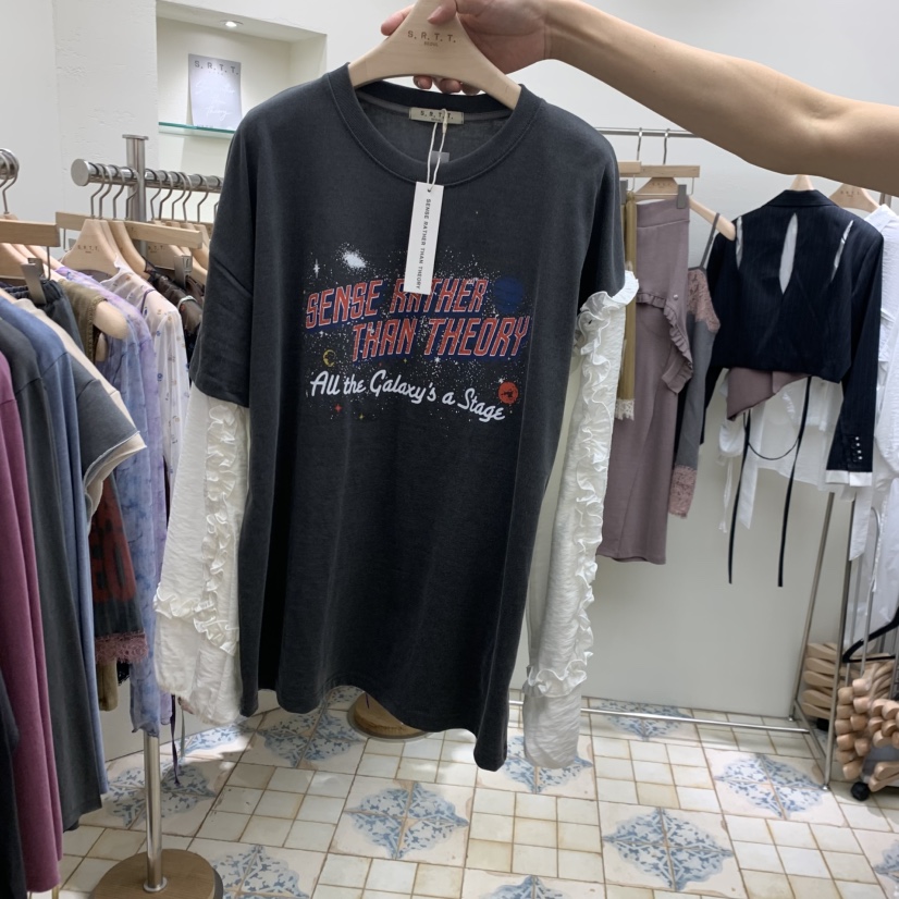 S.R.T.T.韓國代購女裝新品休閑熱賣真品長袖T恤假兩件S.R.T.T.長袖T恤圖色1